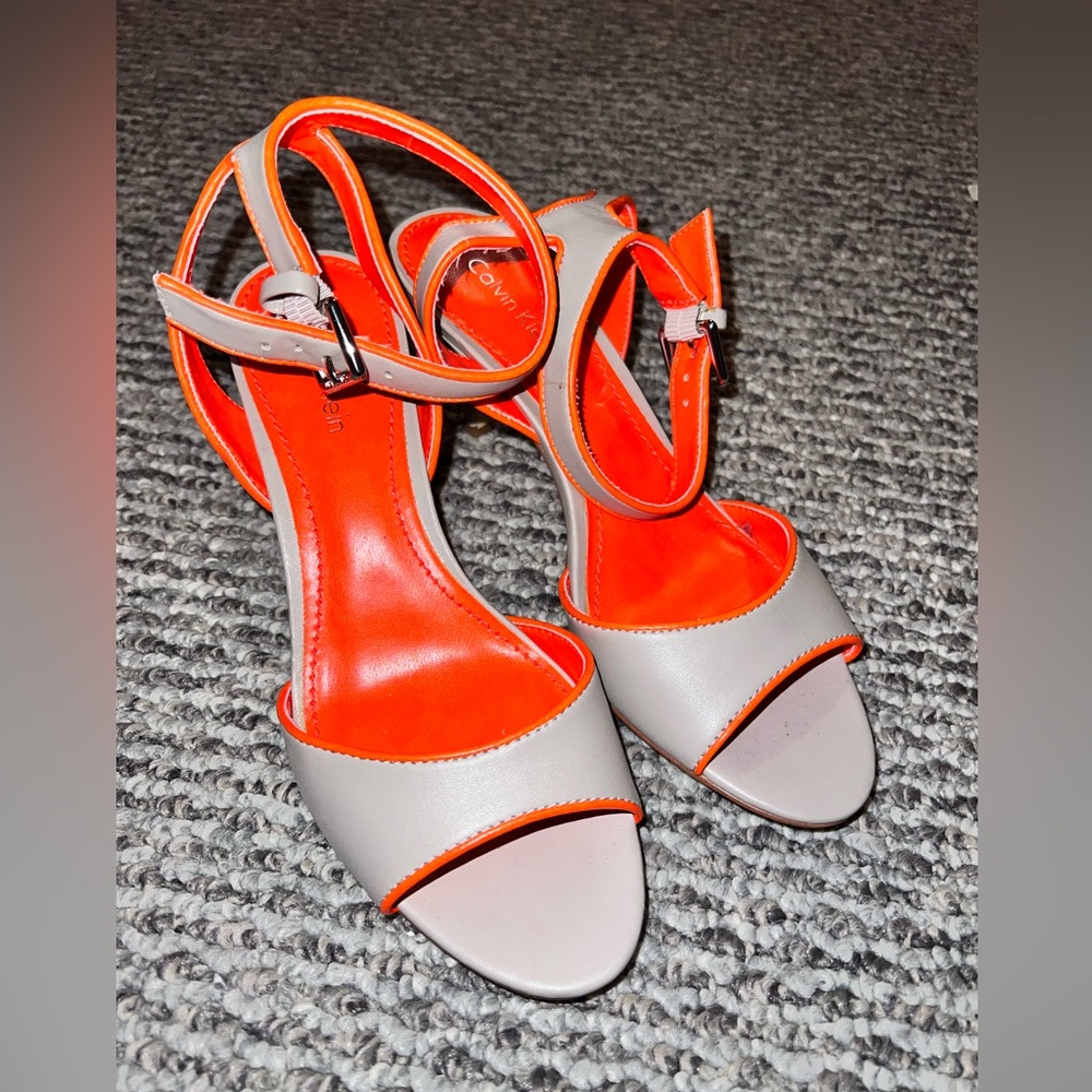 Calvin Klein Neón Sandals